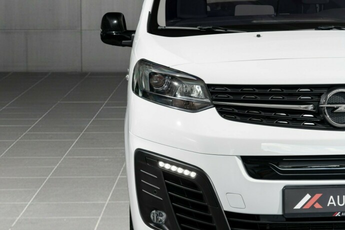opel-vivaro-elektrisitet-2023-big-29