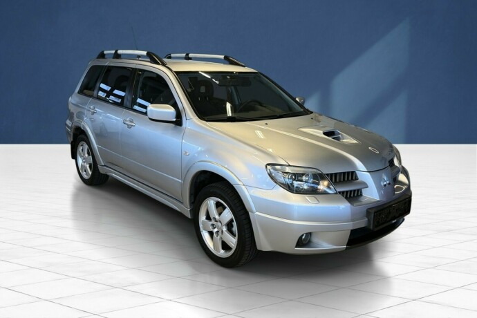 mitsubishi-outlander-bensin-2007-big-1