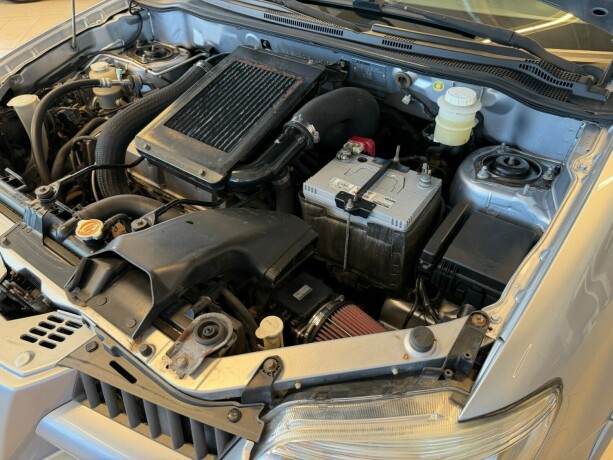 mitsubishi-outlander-bensin-2007-big-25