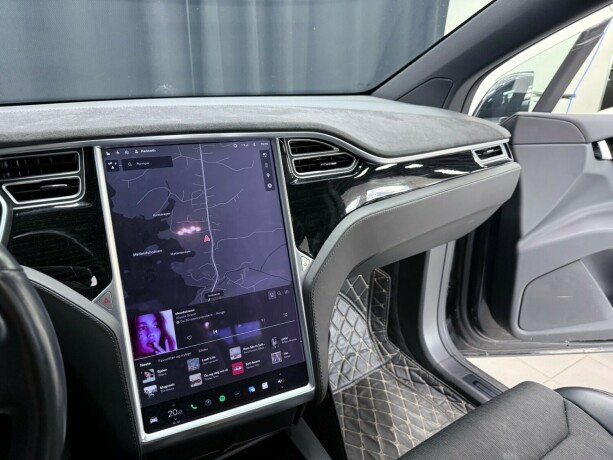 tesla-model-x-elektrisitet-2017-big-21