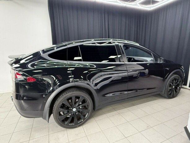 tesla-model-x-elektrisitet-2017-big-8