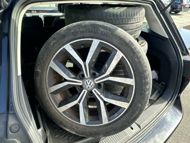 volkswagen-passat-diesel-2015-big-13