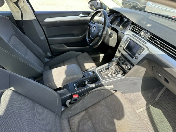 volkswagen-passat-diesel-2015-big-10