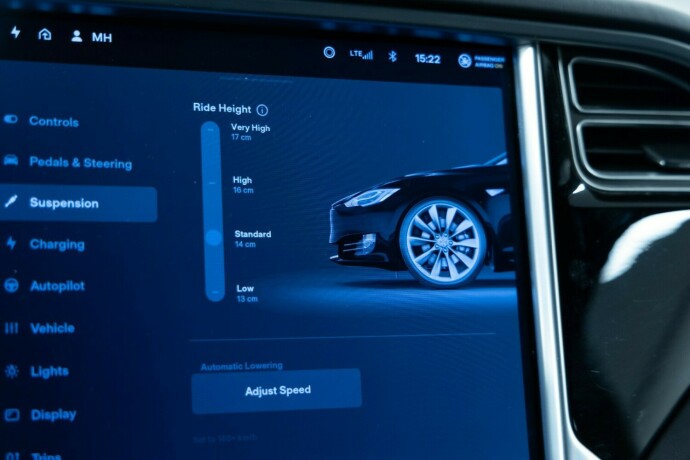 tesla-model-s-elektrisitet-2017-big-14