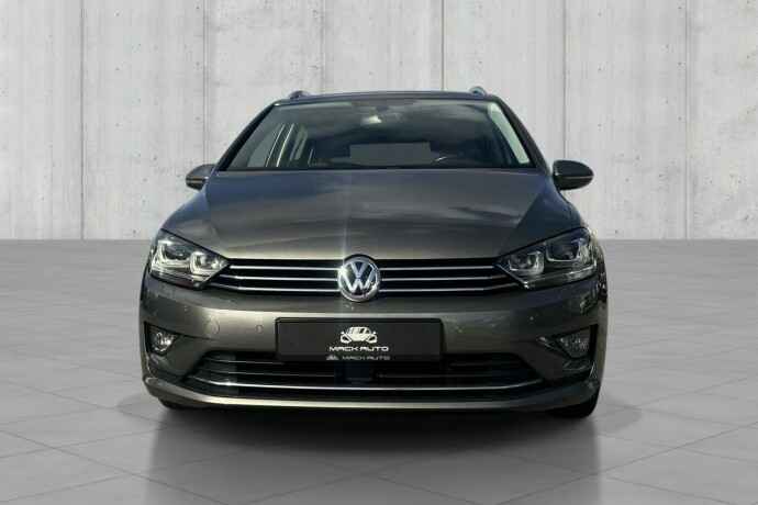 volkswagen-golf-sportsvan-bensin-2016-big-1