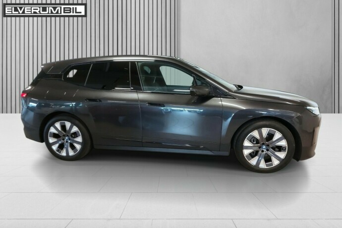 bmw-ix-elektrisitet-2022-big-10