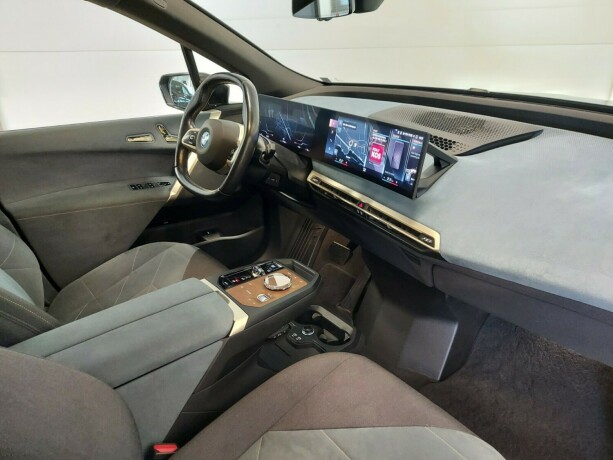 bmw-ix-elektrisitet-2022-big-21
