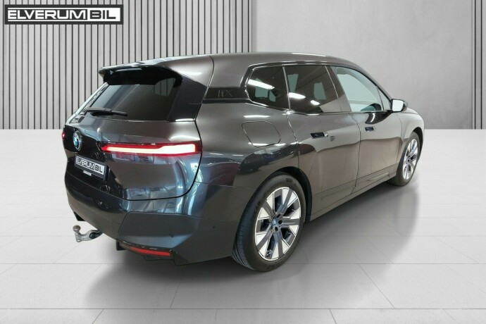 bmw-ix-elektrisitet-2022-big-8
