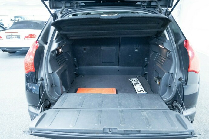 peugeot-3008-diesel-2009-big-10