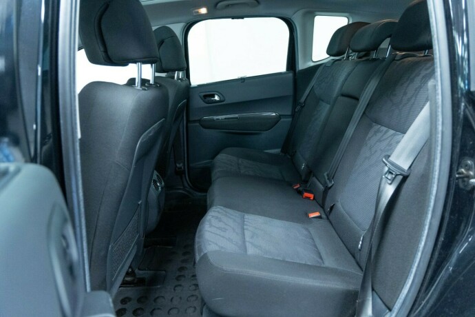 peugeot-3008-diesel-2009-big-9