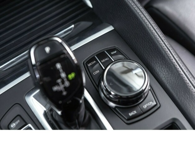 bmw-x6-diesel-2018-big-18
