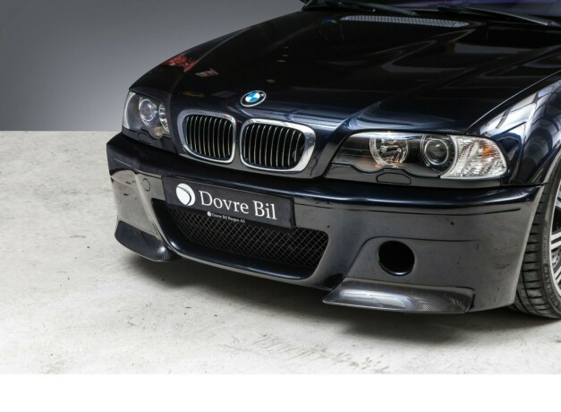 bmw-m3-bensin-2004-big-1