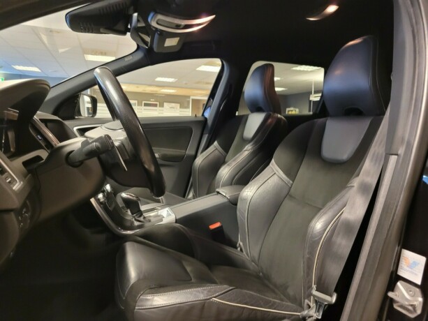 volvo-xc-60-bensin-2017-big-19