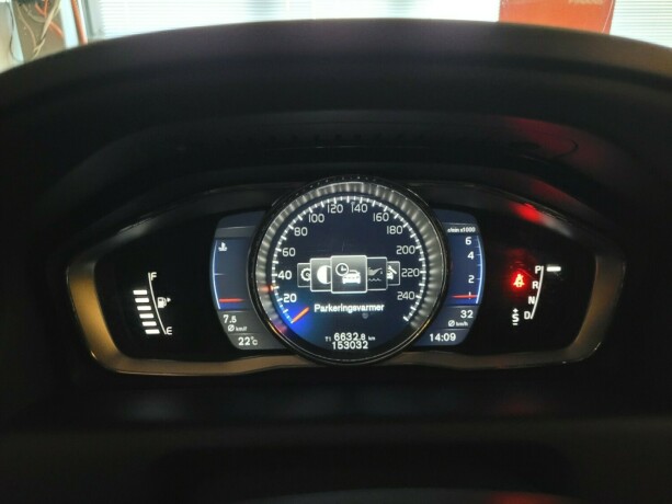 volvo-xc-60-bensin-2017-big-21