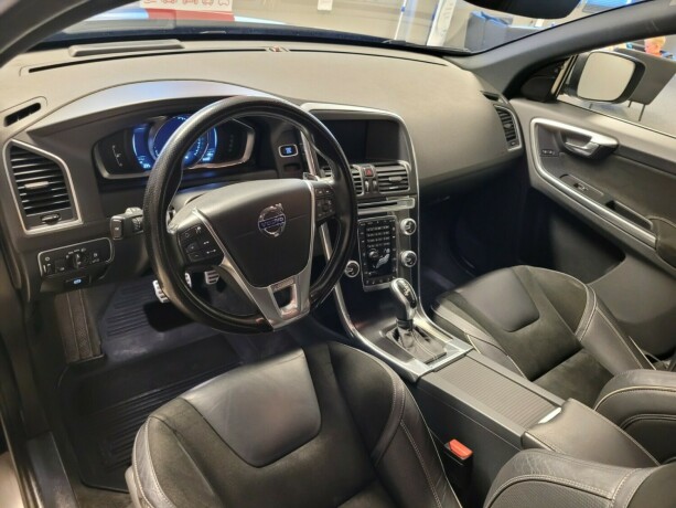 volvo-xc-60-bensin-2017-big-20