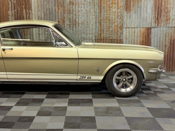 ford-mustang-bensin-1966-big-3