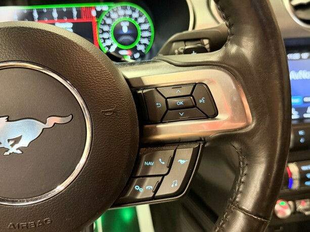 ford-mustang-bensin-2019-big-22