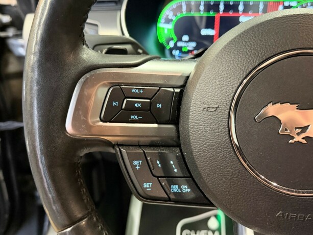 ford-mustang-bensin-2019-big-21