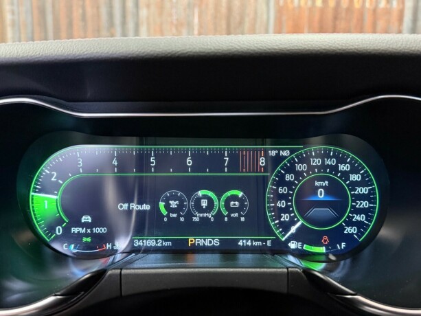 ford-mustang-bensin-2019-big-23