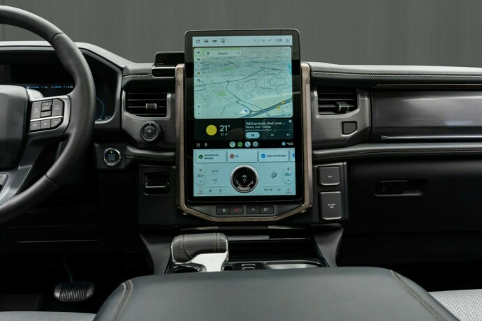 ford-f-150-elektrisitet-2025-big-25