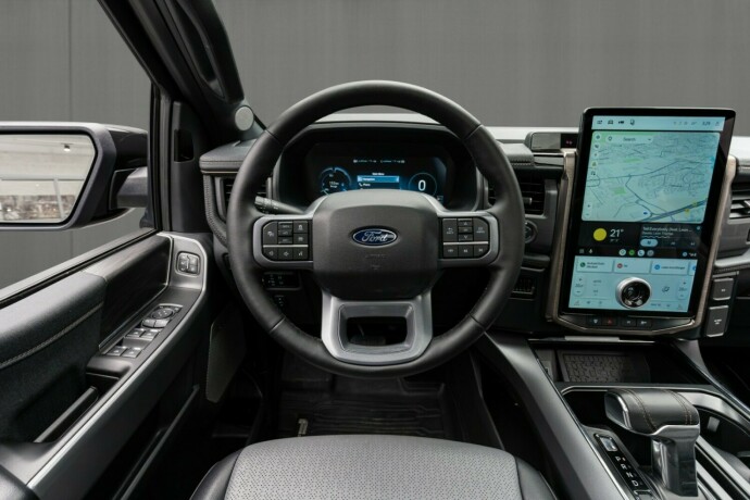 ford-f-150-elektrisitet-2025-big-15