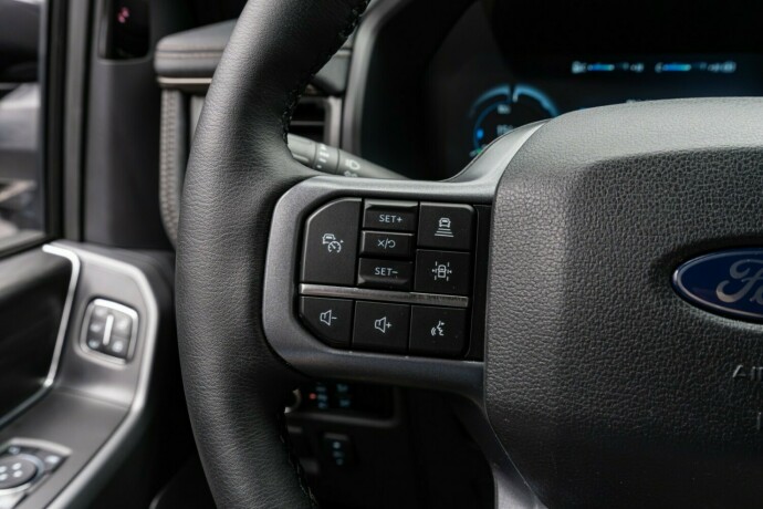 ford-f-150-elektrisitet-2025-big-12