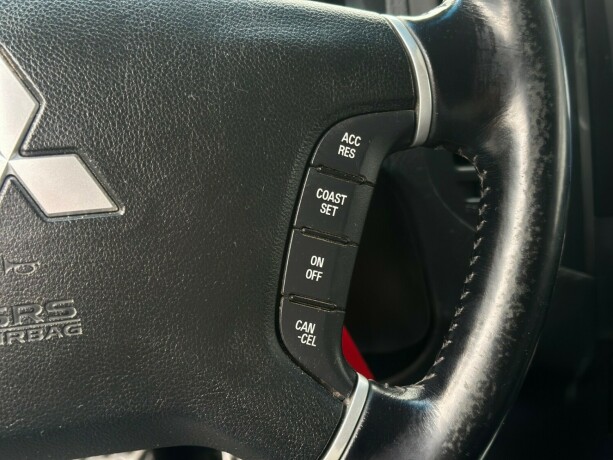 mitsubishi-pajero-diesel-2008-big-22