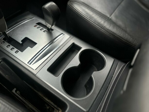 mitsubishi-pajero-diesel-2008-big-14