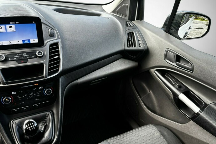 ford-transit-connect-diesel-2019-big-23