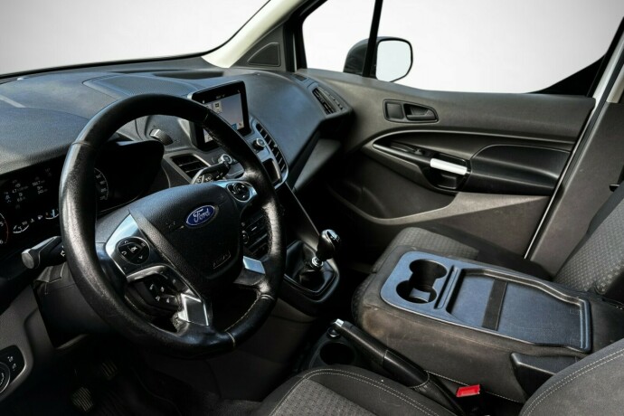 ford-transit-connect-diesel-2019-big-11