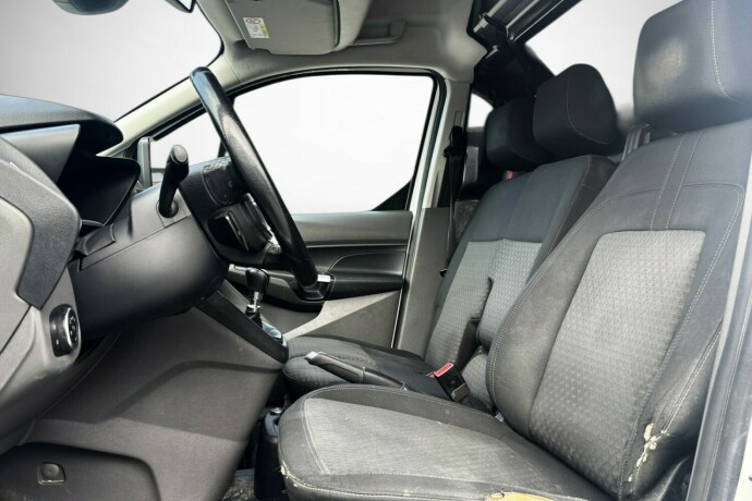 ford-transit-connect-diesel-2019-big-10