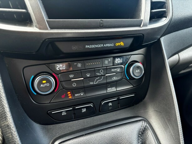 ford-transit-connect-diesel-2019-big-17