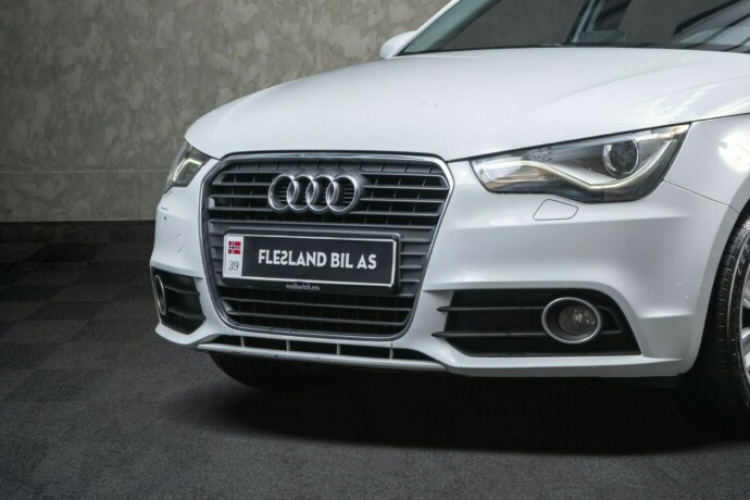 audi-a1-bensin-2014-big-3
