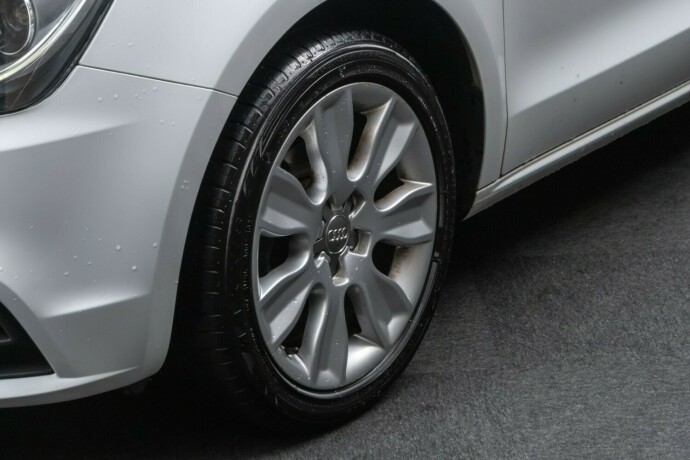 audi-a1-bensin-2014-big-4