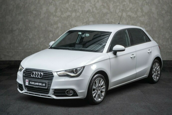 audi-a1-bensin-2014-big-1
