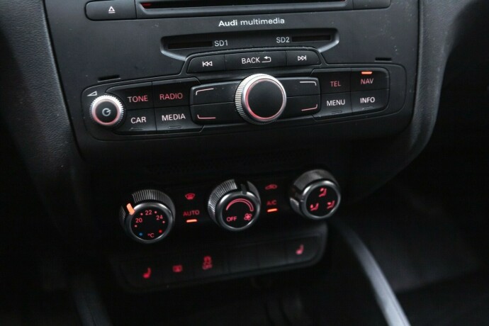 audi-a1-bensin-2014-big-15