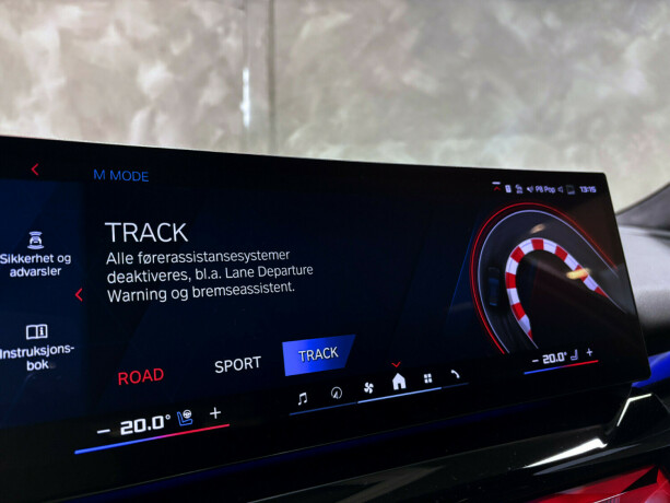 bmw-m5-plug-in-petrol-2025-big-12