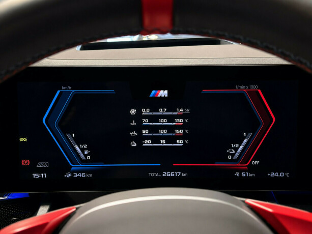 bmw-m5-plug-in-petrol-2025-big-23