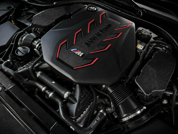 bmw-m5-plug-in-petrol-2025-big-39