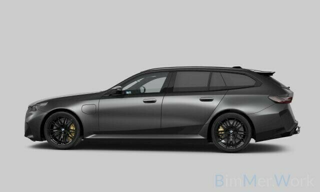 bmw-m5-plug-in-petrol-2025-big-40