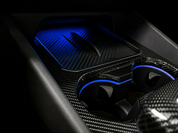 bmw-m5-plug-in-petrol-2025-big-19