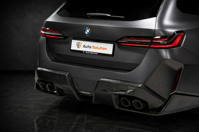 bmw-m5-plug-in-petrol-2025-big-33