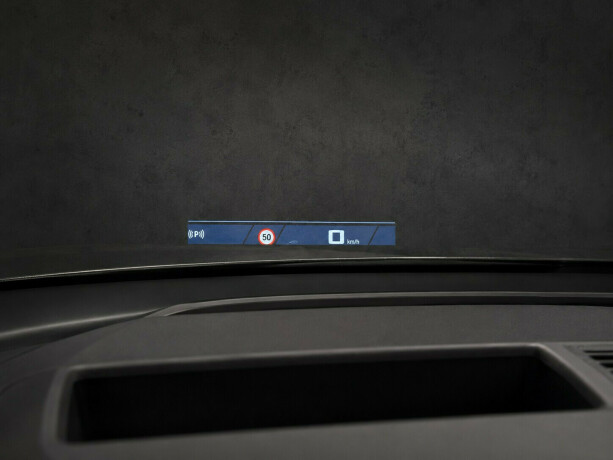 bmw-m5-plug-in-petrol-2025-big-24