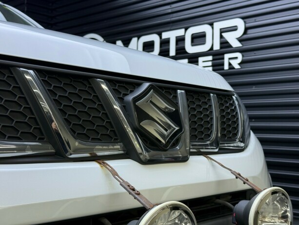 suzuki-vitara-bensin-2018-big-4