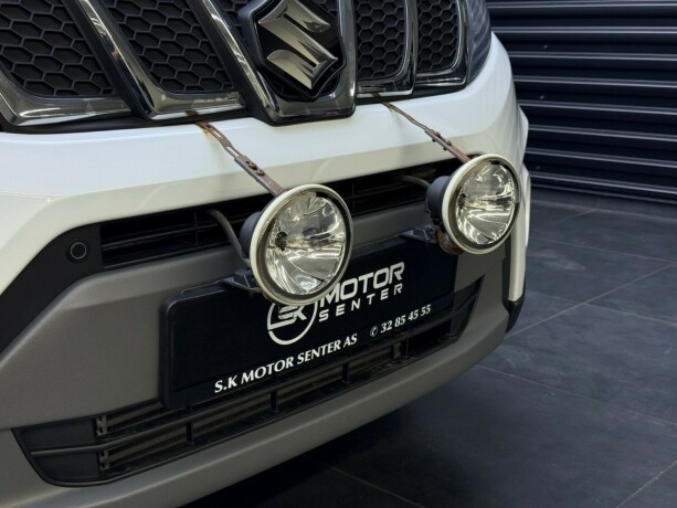 suzuki-vitara-bensin-2018-big-5