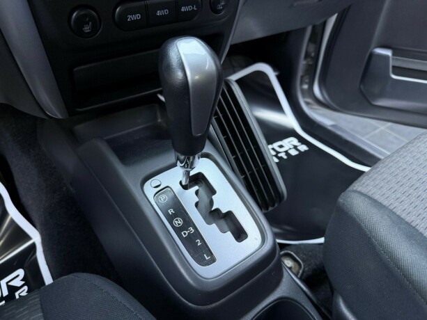 suzuki-jimny-bensin-2005-big-13