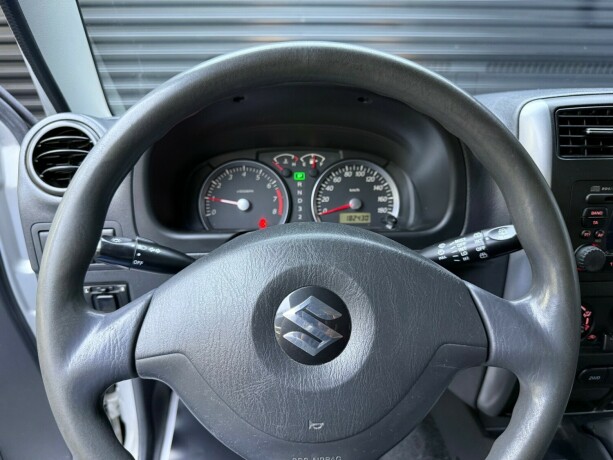 suzuki-jimny-bensin-2005-big-9