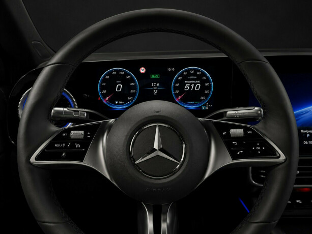 mercedes-benz-glb35-elektrisitet-2027-big-16