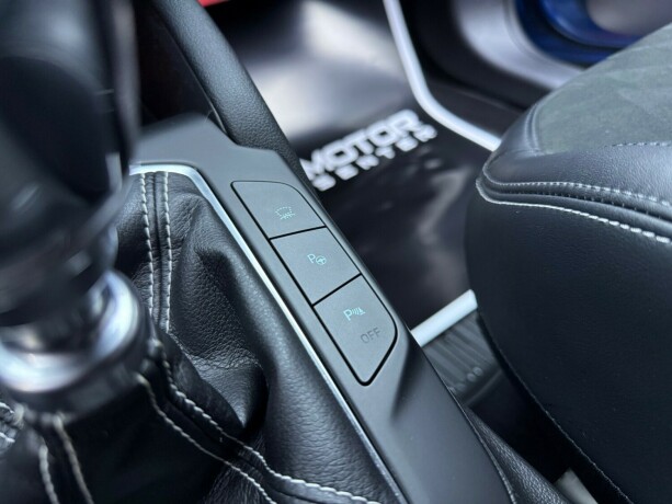 ford-focus-bensin-2020-big-28