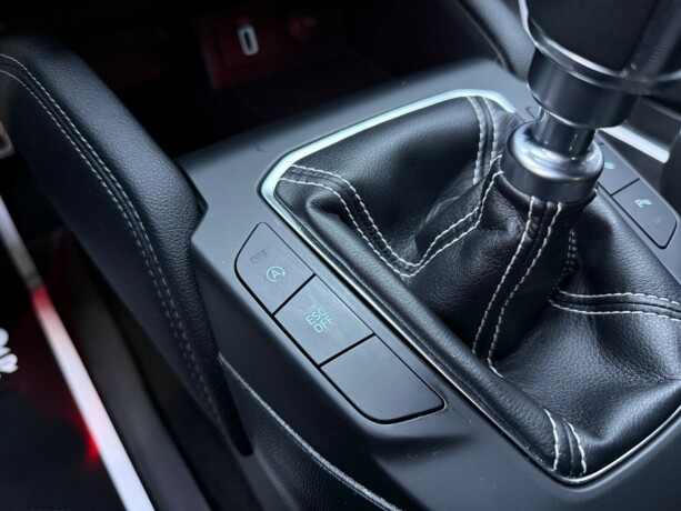 ford-focus-bensin-2020-big-26
